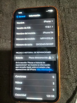 iPhone XR Arancione con custodia iPhone 17 PROmax