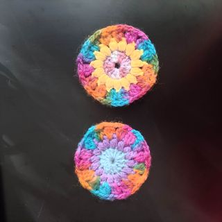 2 Posavasos/Parches Ganchillo Flor Multicolor