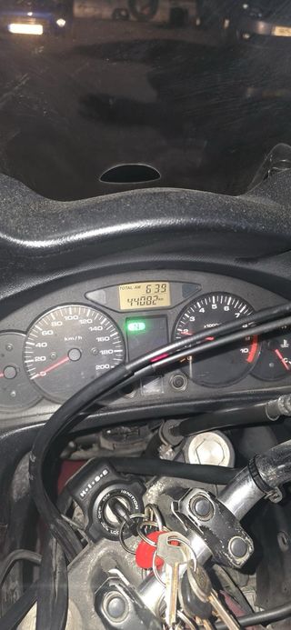 Honda NT700V Deauville Rojo