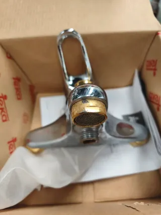 Grifo de bañera Teka dorado y plateado