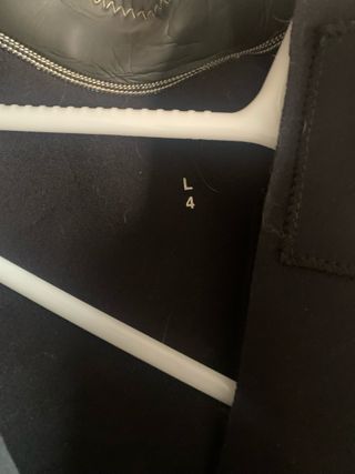 Traje de neopreno azul y blanco