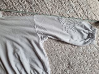 Felpa con cappuccio bianca