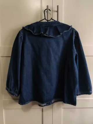 Camisa vaquera Zara volantes talla L