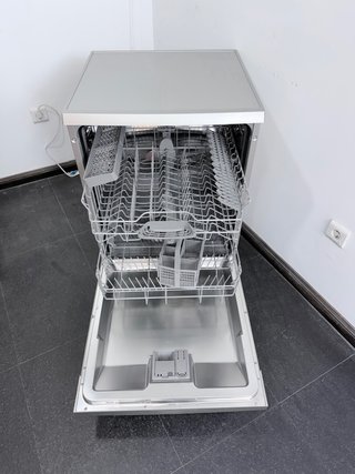 LAVAVAJILLAS BALAY INOX 60 CM A+ 2 BANDEJAS!