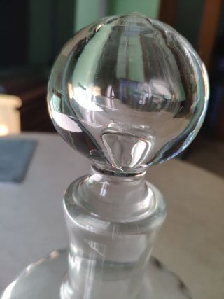 Caraffa in vetro vintage per liquori