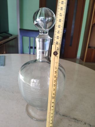 Caraffa in vetro vintage per liquori