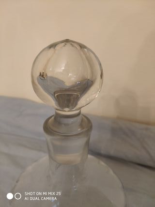 Caraffa in vetro vintage per liquori