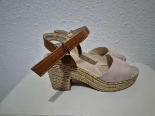 Sandalias de piel