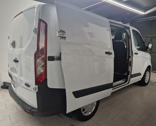 Ford Transit Custom L1H1 VAN