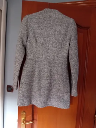Abrigo gris claro talla 32