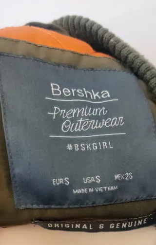 Chaqueta Bomber Bershka + 2 Suéteres Verde