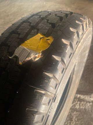 Neumático Michelin 195/70 R15 C