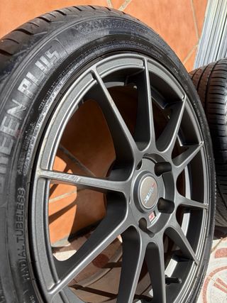 Juego De Llantas Autec Wizard 17”