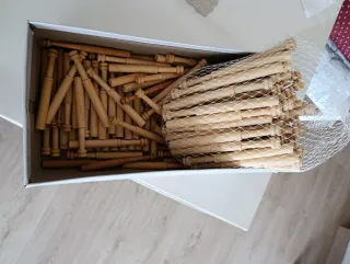 Palos de madera para bolillos