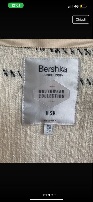 Coprispalle Poncho Bershka bianco e nero