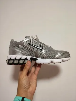 T40 Nike Air Zoom Spiridon Cage 2 plateadas