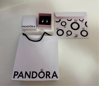 Orecchini Pandora Double Heart Sparkling Stud