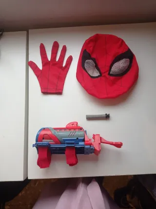 Disfraz Spiderman: Máscara, Guante y Lanzador