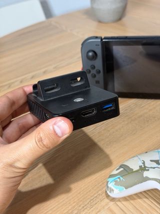 Nintendo Switch + Mando + Mini Dock