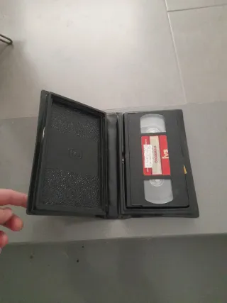 Película VHS Cocodrilo (Terror)