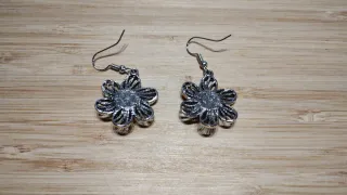 Orecchini fiore argento pietra azzurra