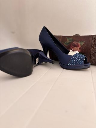 Scarpe Loriana eleganti blu con strass