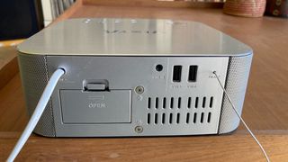 Despertador Radio USB con mando a distancia