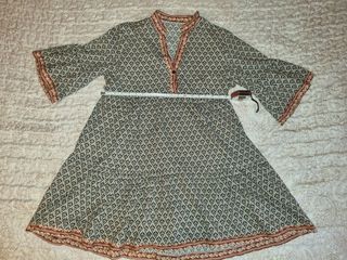 Túnica mujer beige y multicolor