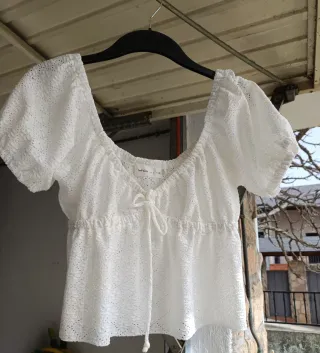 Blusa corta Lefties calada blanca Talla S