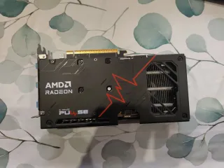 Tarjeta Gráfica Sapphire RX 9060 XT 16GB NUEVA