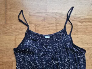 Vestido corto azul marino lunares blancos