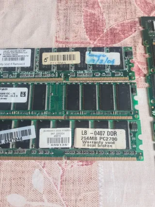 Funcionan perfectamente. Memorias RAM DDR PC2700 P