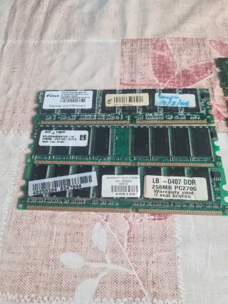 Funcionan perfectamente. Memorias RAM DDR PC2700 P