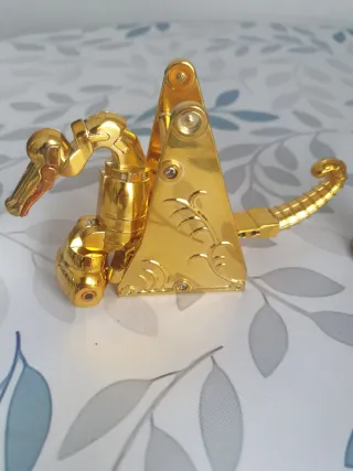 Figura Saint Seiya kanon dragon de los mares 1988