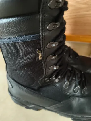 Stivali da lavoro Gore-Tex, taglia 42