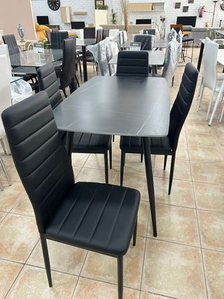 MESA DE COMEDOR + 4 SILLAS EFECTO MARMOL