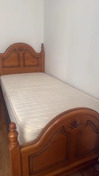 Dormitorio completo de pino