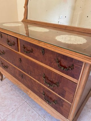 Mueble aparador antiguo madera