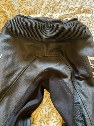 Mono Dainese 2 piezas mujer