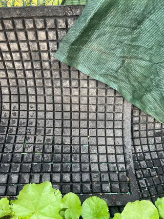 Suelo de caucho grueso y resistente