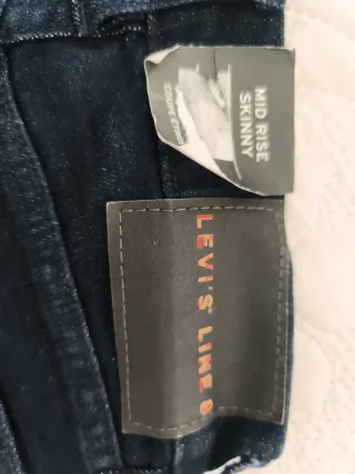 Levi's Mujer Skinny Talla 23x32