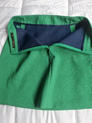 Minifalda Zara verde