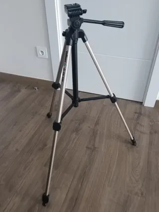 Trípode Velbon CX 440 con funda