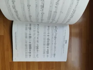 Libro temas y Tablaturas Héroes del Silencio