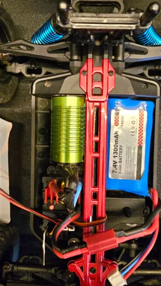 Coche teledirigido JJRC Q130