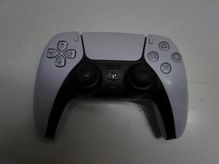 PS5 CON MANDO Y CAJA Y LECTOR (174647)