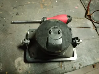 Focos para moto redondo antiguo y cuadrado moderno