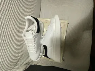 Zapatillas Alexander McQueen Blancas unisex