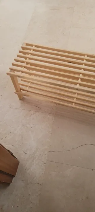 Zapatero de madera Ikea