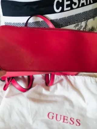 Bolso Guess Rojo